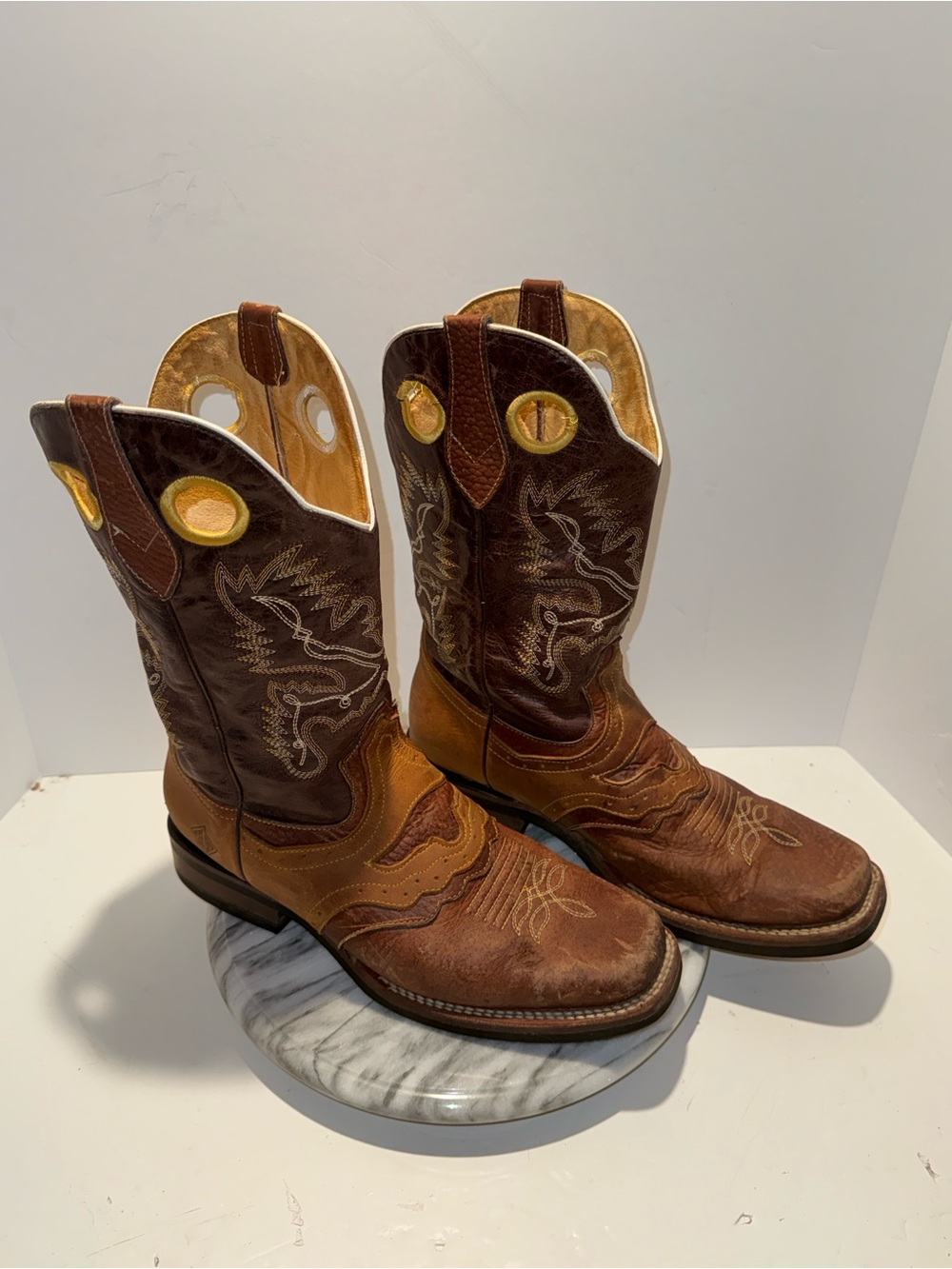 Men’s Red Diamond Rodeo Boots Size 28.5 Leather Cowboy